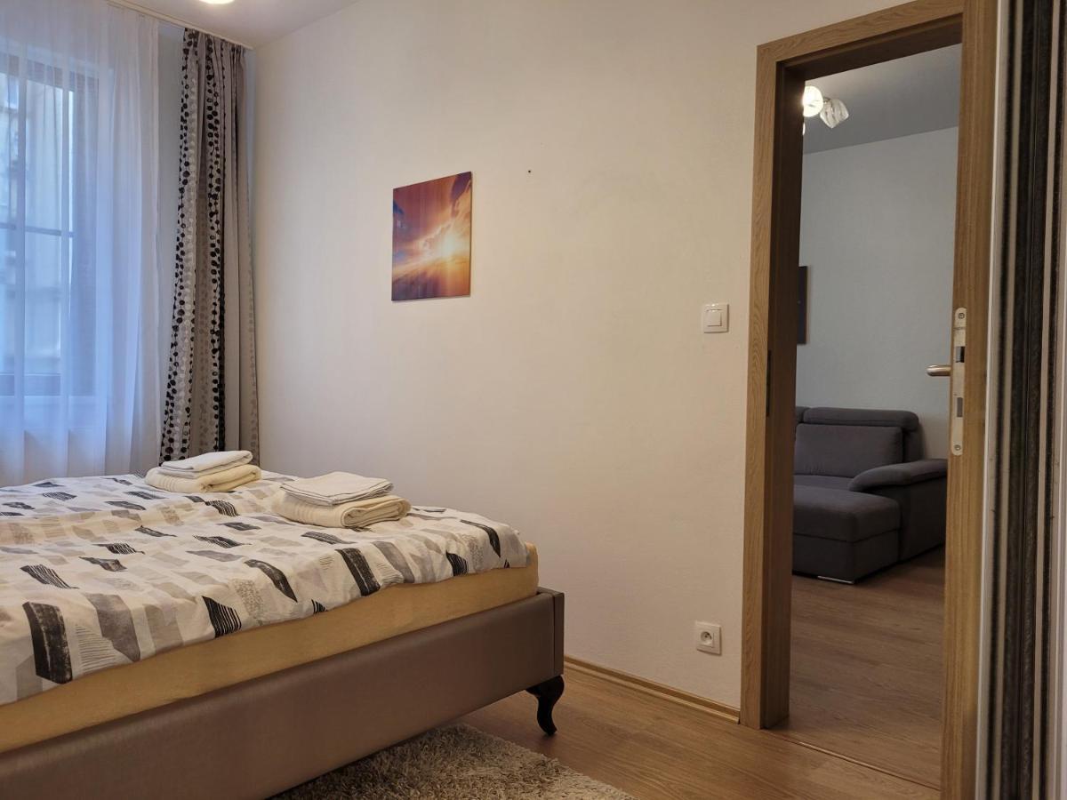 Apartment Svahova Karlsbad Eksteriør billede