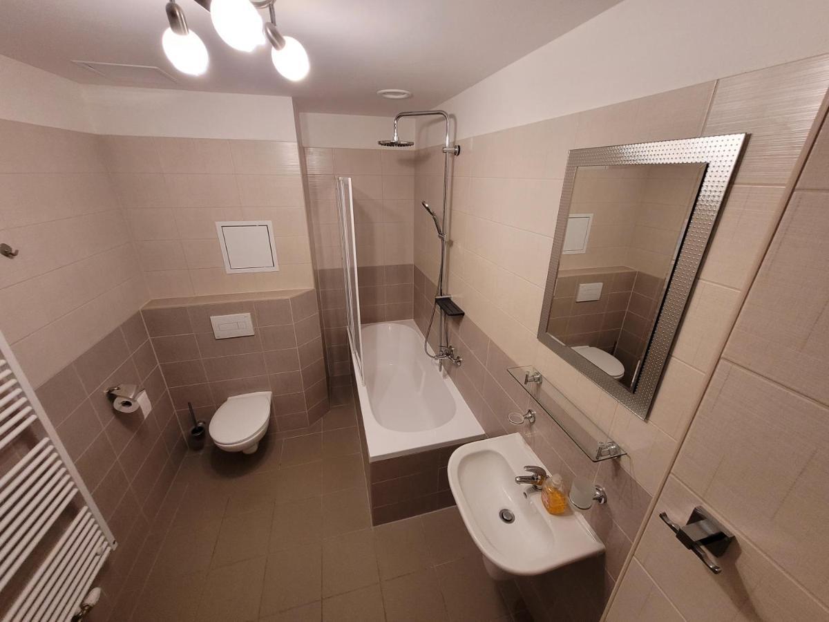 Apartment Svahova Karlsbad Eksteriør billede